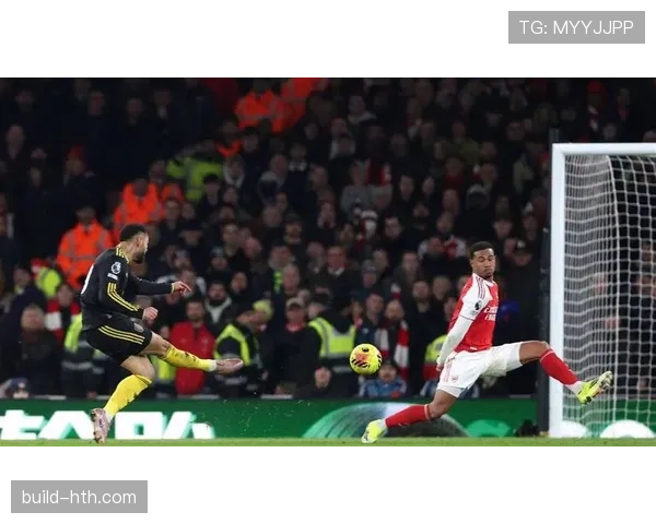 曼联重返欧冠难度加大,当前竞争格局变化考验球队后续表现 曼联重返欧冠难度加大,当前竞争格局变化考验球队后续表现