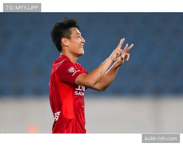 武磊近期比赛表现稳健,进攻端持续提升 武磊近期比赛表现稳健,进攻端持续提升