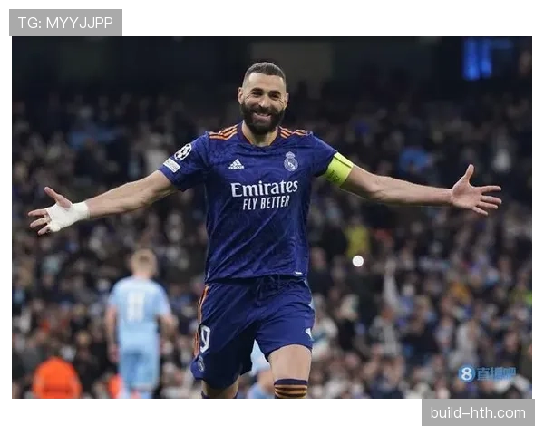 本泽马国家队地位争议：战术适配与大赛表现如何影响其定位